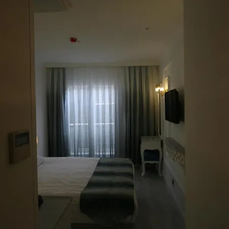 Ligos Hotel